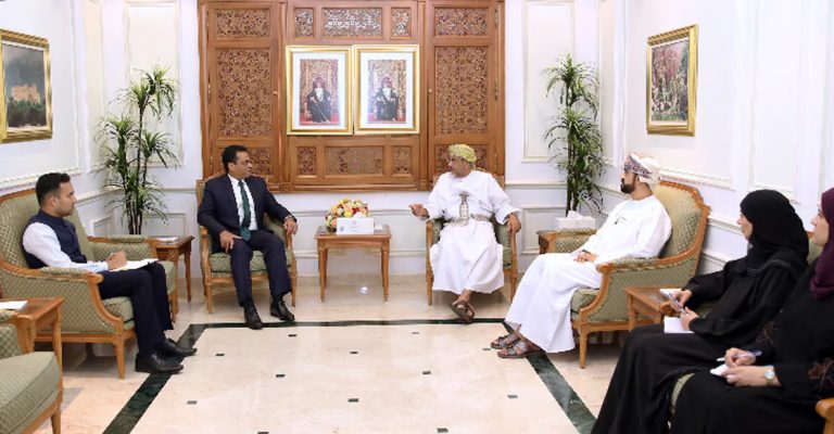 oman-finance-minister-and-indian-ambassador-held-discussion