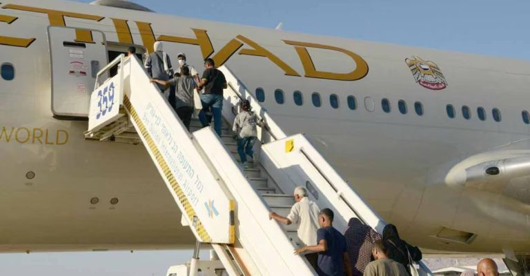 uae-to-evacuate-85-sick-palestinians-63-relatives-to-abu-dhabi